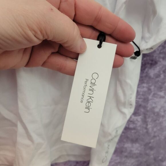 Womens Calvin Klein shirt - Picture 9 of 11